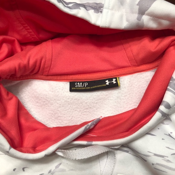 Under Armour Women’s Sweatshirt Small - Picture 4 of 5